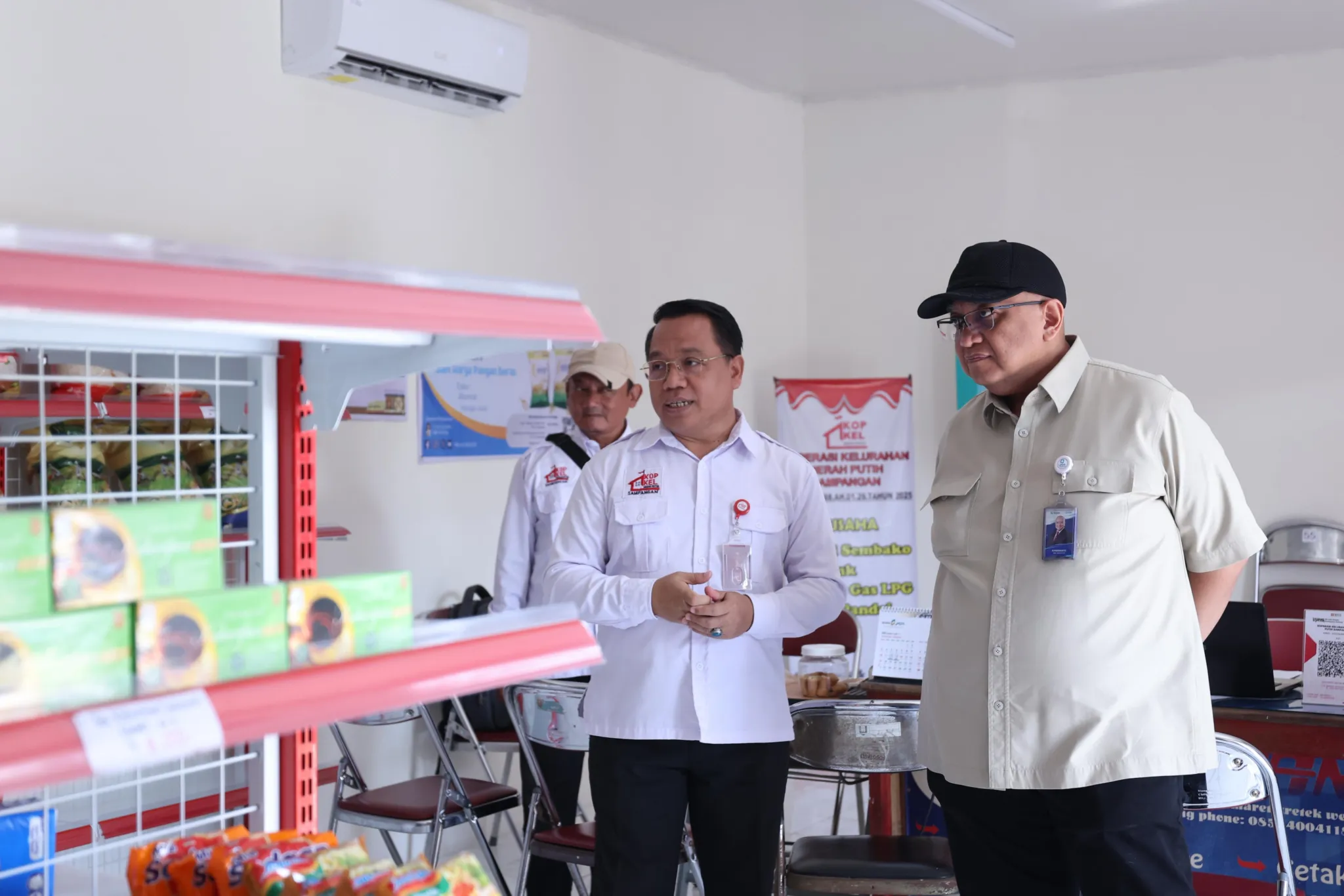 Dirut LPDB Koperasi Dorong KKMP Sampangan dan KUD Usaha Mina Semakian Produktif 1 Dirut LPDB Koperasi Dorong KKMP Sampangan dan KUD Usaha Mina Semakian Produktif