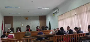 Sidang Korupsi Lahan PT Adhi Persada Realti, Dua Mantan Dirut Tahun 2012 Diperiksa di Pengadilan Tipikor Bandung 1 Sidang Korupsi Lahan PT Adhi Persada Realti, Dua Mantan Dirut Tahun 2012 Diperiksa di Pengadilan Tipikor Bandung