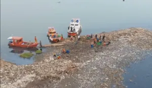 Tak Hanya Angkut Sampah, DKI Benahi Sistem agar Muara Angke Tak Kembali Kotor