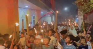 Semarak Tahun Baru Islam, Lebih dari 500 Warga Joglo Meriahkan Pawai Obor