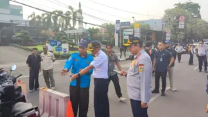 Dishub DKI Perketat Penertiban Parkir Cawang, Pelanggar Langsung Diderek 2 Dishub DKI Perketat Penertiban Parkir Cawang, Pelanggar Langsung Diderek