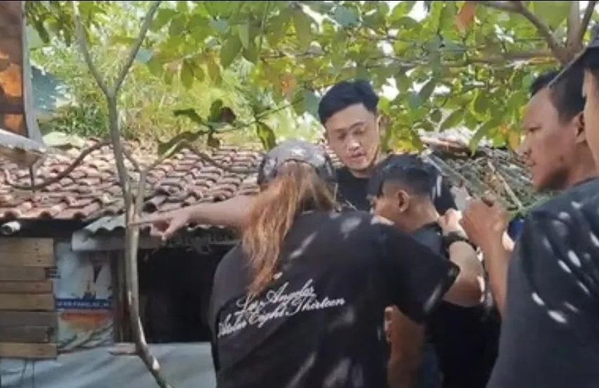 Todong Kasir dengan Pistol Korek Api, Pemuda Gasak Rp12 Juta dari Minimarket 1 Todong Kasir dengan Pistol Korek Api, Pemuda Gasak Rp12 Juta dari Minimarket