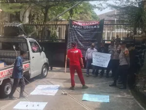 Relawan Info Depok Suarakan Tolak MBG Hingga Pelaksanaan Dana RW 5 Relawan Info Depok Suarakan Tolak MBG Hingga Pelaksanaan Dana RW