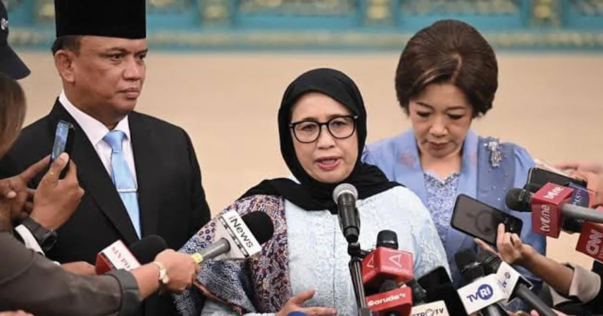 Soroti Rangkap Jabatan Pimpinan BGN, Mahfud MD Ingatkan Bisa Berujung Masalah Hukum 1 Soroti Rangkap Jabatan Pimpinan BGN, Mahfud MD Ingatkan Bisa Berujung Masalah Hukum