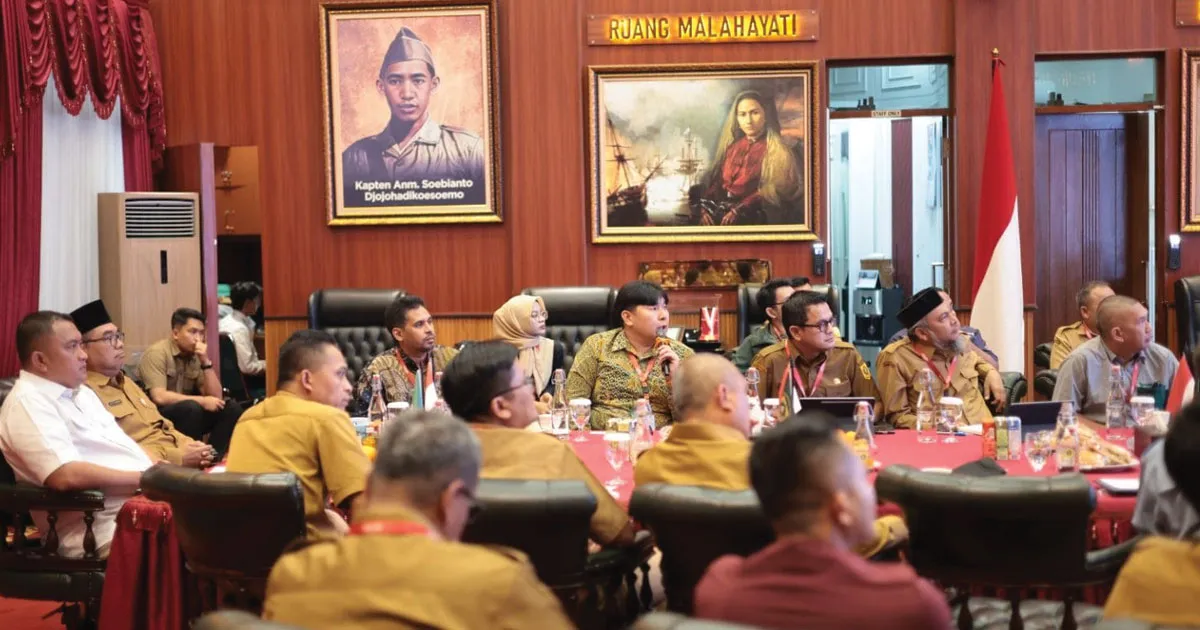 Kabogorbus Diminati Warga, Pemkab Bogor Matangkan Pengembangan Bus Listrik Ramah Lingkungan 1 Kabogorbus Diminati Warga, Pemkab Bogor Matangkan Pengembangan Bus Listrik Ramah Lingkungan