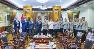 Kapolri dan Direktur FBI Sepakat Perkuat Sinergi Hadapi Kejahatan Siber hingga Terorisme