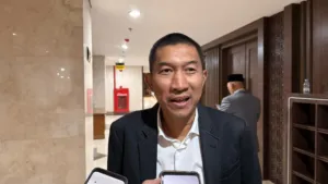 Sertifikat Tanah PTSL yang Tertunda Mulai Dibagikan, Dwi Rio: Hasil Perjuangan Bersama 5 Sertifikat Tanah PTSL yang Tertunda Mulai Dibagikan, Dwi Rio: Hasil Perjuangan Bersama