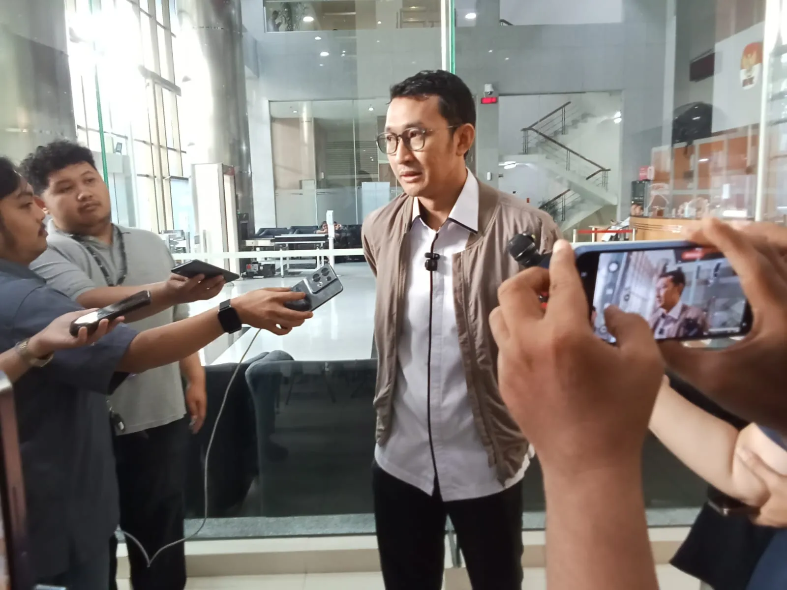 KPK Ungkap Alasan Tahan Febrie Adriansyah di Rutan Merah Putih Selama 20 Hari 1 KPK Ungkap Alasan Tahan Febrie Adriansyah di Rutan Merah Putih Selama 20 Hari