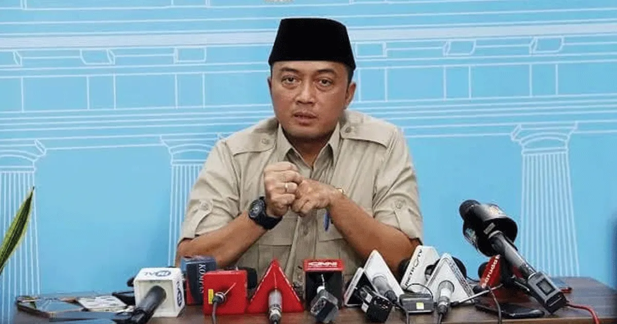 Mensesneg Tegaskan Kasus Febrie Tak Perlu Dikaitkan dengan Presiden Prabowo 1 Mensesneg Tegaskan Kasus Febrie Tak Perlu Dikaitkan dengan Presiden Prabowo