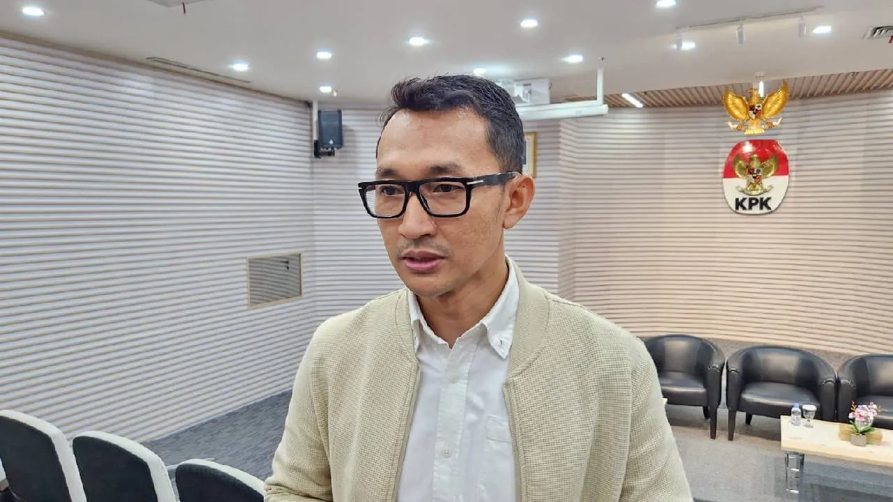 KPK Amankan 5 Orang dalam OTT di Sukoharjo, Diduga Terkait Kasus Pemerasan 1 KPK Amankan 5 Orang dalam OTT di Sukoharjo, Diduga Terkait Kasus Pemerasan
