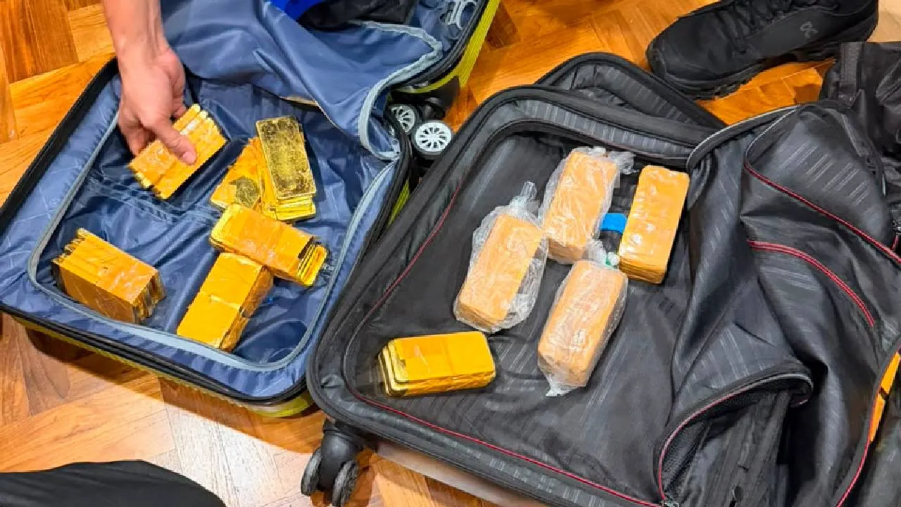 Polri Gandeng Pegadaian Uji Keaslian 74 Kg Emas Sitaan Kasus Dugaan Korupsi Febrie Adriansyah 1 Polri Gandeng Pegadaian Uji Keaslian 74 Kg Emas Sitaan Kasus Dugaan Korupsi Febrie Adriansyah