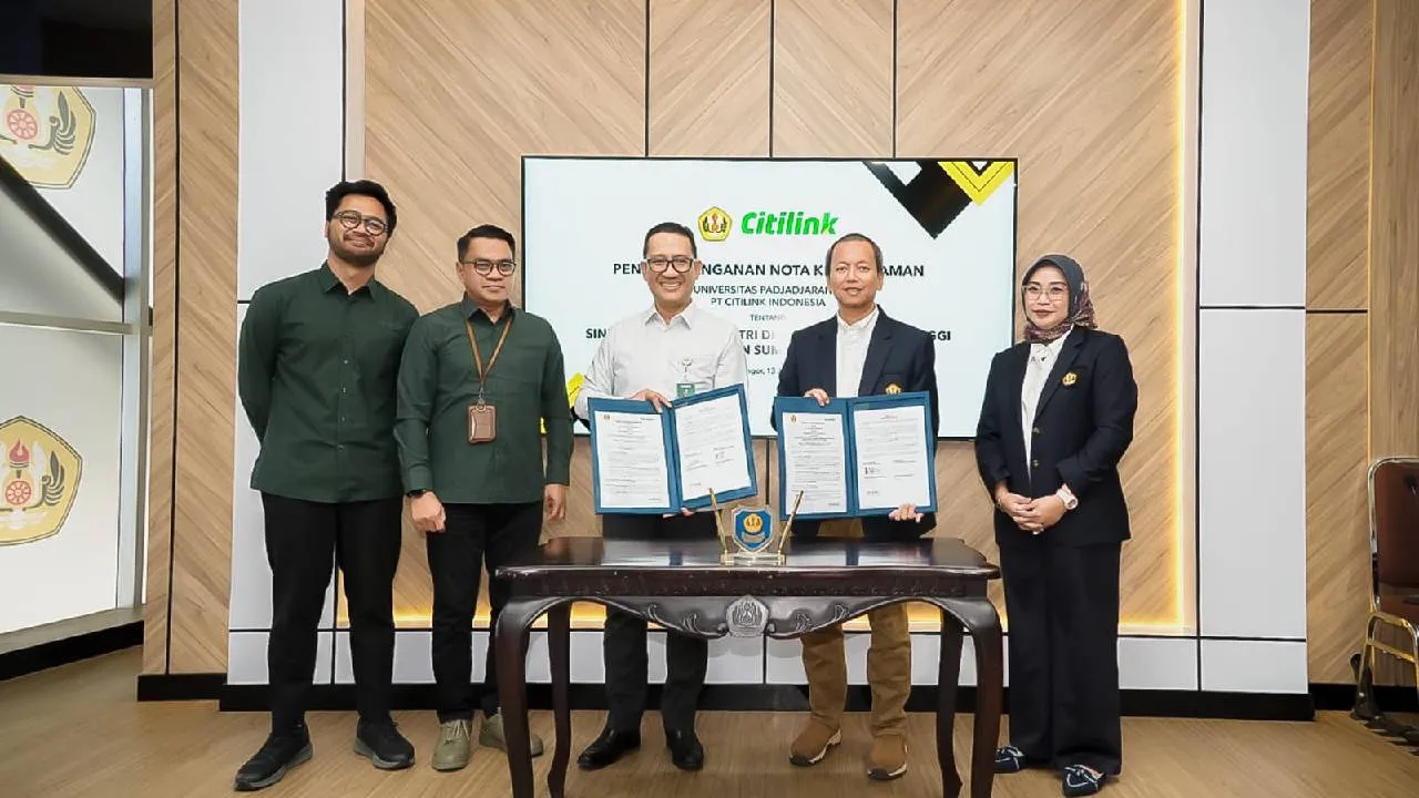 Citilink Gandeng Unpad, Mahasiswa Bakal Dapat Banyak Keuntungan 1 Citilink Gandeng Unpad, Mahasiswa Bakal Dapat Banyak Keuntungan