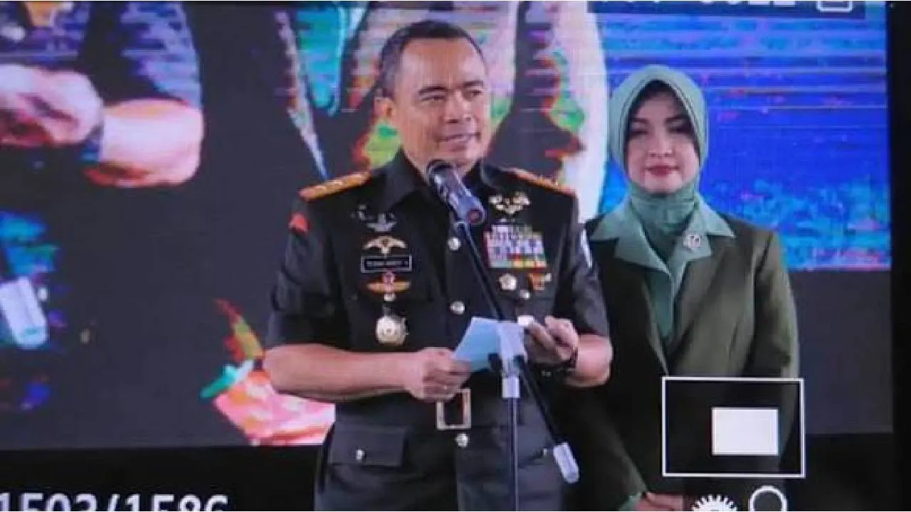 Profil Dirut Peruri Teguh Arief Indratmoko, Seangkatan Wamenhan Donny Ermawan di Akmil 1988A 1 Profil Dirut Peruri Teguh Arief Indratmoko, Seangkatan Wamenhan Donny Ermawan di Akmil 1988A
