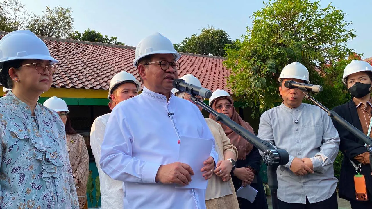Gubernur Pramono Bongkar Fakta di Balik SDN Kebayoran Lama, Bangunan Lama Kini Diusut Tim Investigasi 1 Gubernur Pramono Bongkar Fakta di Balik SDN Kebayoran Lama, Bangunan Lama Kini Diusut Tim Investigasi