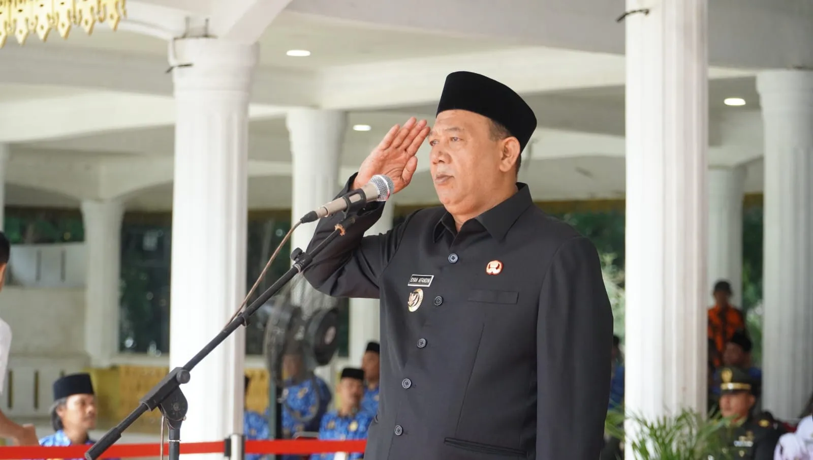 Terjaring OTT KPK, Harta Bupati Langkat Syah Afandin Rp10,67 Miliar Jadi Sorotan 1 Terjaring OTT KPK, Harta Bupati Langkat Syah Afandin Rp10,67 Miliar Jadi Sorotan