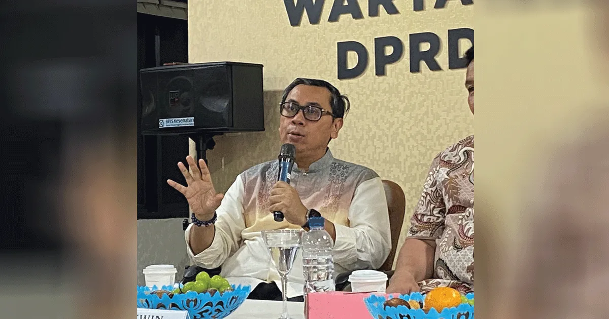 Stafsus Gubernur DKI: Tilang Saja Tak Cukup, Kasus Alphard Pelat Palsu Bisa Jadi Contoh Buruk 1 Stafsus Gubernur DKI: Tilang Saja Tak Cukup, Kasus Alphard Pelat Palsu Bisa Jadi Contoh Buruk