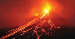 Malam Ini Gunung Karangetang Meletus, Lava Pijar Meluncur hingga 700 Meter 4 Malam Ini Gunung Karangetang Meletus, Lava Pijar Meluncur hingga 700 Meter