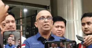 Oknum TNI Diduga Atur Penyedia dan Mark Up Harga Motor Listrik MBG 3 Oknum TNI Diduga Atur Penyedia dan Mark Up Harga Motor Listrik MBG