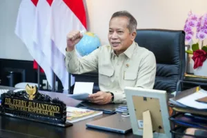 Menkop Mengaku Tak Tahu Anggaran Rp1,8 Triliun, Pengamat: Lalu Siapa yang Mengendalikan? 2 Menkop Mengaku Tak Tahu Anggaran Rp1,8 Triliun, Pengamat: Lalu Siapa yang Mengendalikan?