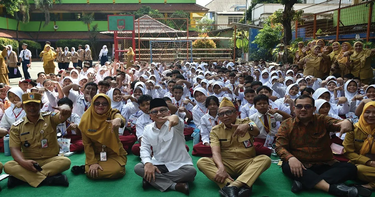 MPLS Ramah di SMPN 57 Jakarta Utamakan Karakter dan Pengalaman Belajar Menyenangkan 1 MPLS Ramah di SMPN 57 Jakarta Utamakan Karakter dan Pengalaman Belajar Menyenangkan