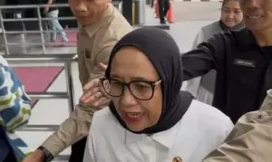Nanik Sudaryati Bungkam Usai Bertemu KPK, Temuan Risiko Korupsi MBG Jadi Sorotan 6 Nanik Sudaryati Bungkam Usai Bertemu KPK, Temuan Risiko Korupsi MBG Jadi Sorotan
