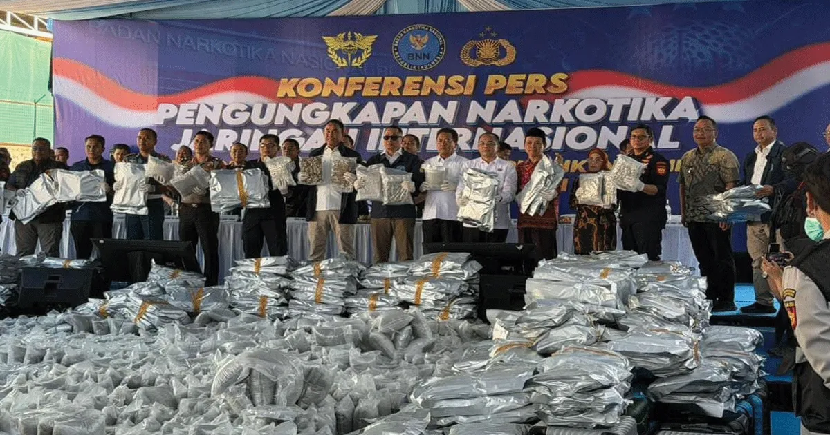 MUI Jatim: Pengungkapan 3,37 Ton Ganja Jadi Alarm Perang Total Melawan Narkoba 1 MUI Jatim: Pengungkapan 3,37 Ton Ganja Jadi Alarm Perang Total Melawan Narkoba