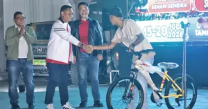 Ribuan Warga Padati Gedung Juang, Nobar Final Piala Dunia 2026 Jadi Pesta Rakyat Bekasi 9 Ribuan Warga Padati Gedung Juang, Nobar Final Piala Dunia 2026 Jadi Pesta Rakyat Bekasi