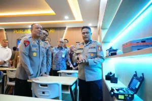 Polri Siapkan Kurikulum Baru 2027, AI, HAM, dan Big Data Jadi Fokus Utama 5 Polri Siapkan Kurikulum Baru 2027, AI, HAM, dan Big Data Jadi Fokus Utama