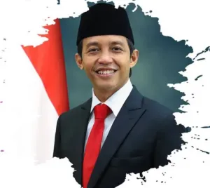 Raja Juli Tolak Amplop Bupati Kuansing, KPK Verifikasi Laporan Gratifikasi 8 Raja Juli Tolak Amplop Bupati Kuansing, KPK Verifikasi Laporan Gratifikasi
