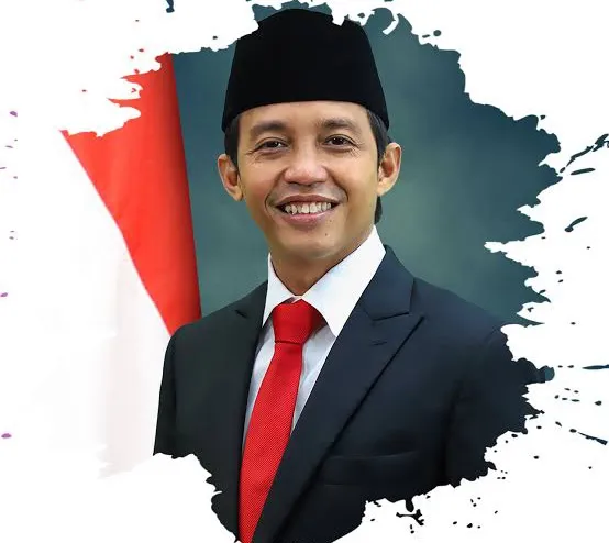 Raja Juli Tolak Amplop Bupati Kuansing, KPK Verifikasi Laporan Gratifikasi 1 Raja Juli Tolak Amplop Bupati Kuansing, KPK Verifikasi Laporan Gratifikasi