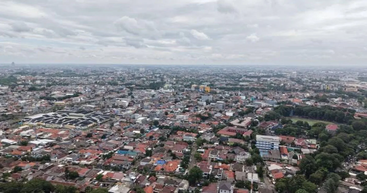Cuaca Tangerang Makin Panas, BPBD Imbau Warga Waspadai Dehidrasi 1 Cuaca Tangerang Makin Panas, BPBD Imbau Warga Waspadai Dehidrasi