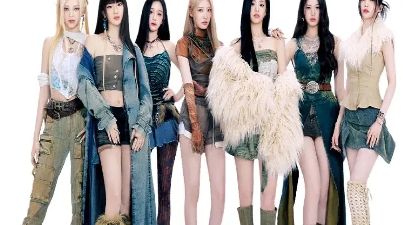 Girl group K-pop BABYMONSTER berpose bersama dalam foto resmi terkait pencapaian 11 juta subscriber YouTube.