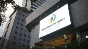 GEDUNG-DPRD-DKI
