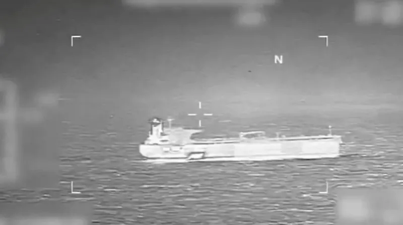 Kapal tanker minyak terkait Venezuela disita militer Amerika Serikat di kawasan Karibia.