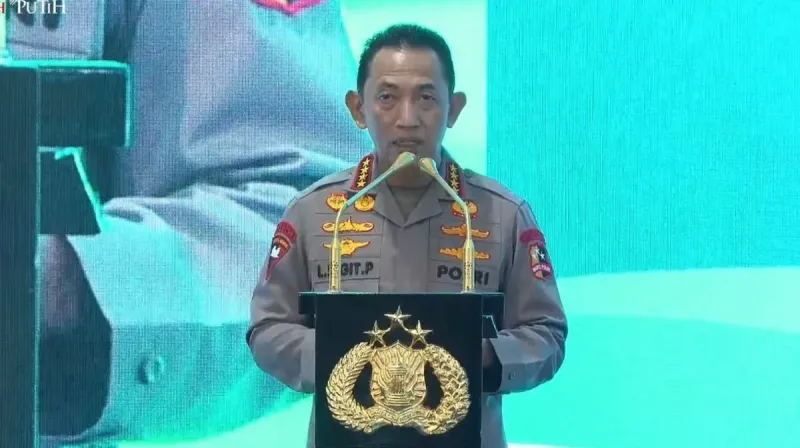 Kapolri Jenderal Listyo Sigit Prabowo menghadiri peletakan batu pertama SPPG Polri dan peresmian Gudang Ketahanan Pangan di SPPG Palmerah, Polres Jakarta Barat, Jumat 13 Februari 2026.