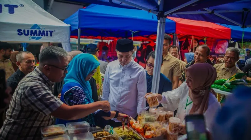 Ketua DPRD DKI
