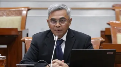 Ketua KPK Setyo Budiyanto saat menyampaikan pernyataan memperluas penyelidikan dalam kasus dugaan suap dan gratifikasi impor barang tiruan (KW) di lingkungan Direktorat Jenderal Bea dan Cukai (DJBC).