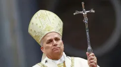 Paus Leo XIV Diserang Trump