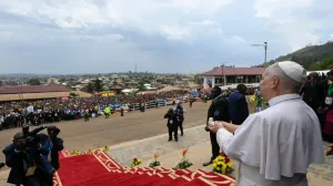 Paus Leo XIV memimpin pertemuan perdamaian di Kamerun