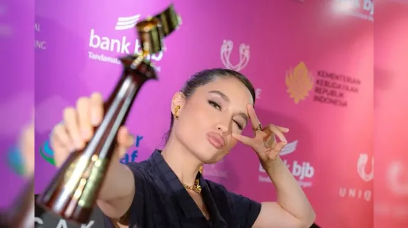 Aktris Cinta Laura (IG Cinta Laura for Hallonews)