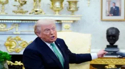 Donald Trump berbicara tentang perang Iran dan hubungan dengan NATO.