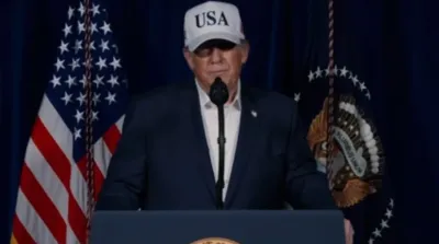 Donald Trump menyampaikan pidato mengenai serangan militer AS terhadap Iran dan tuduhan program nuklir Teheran.