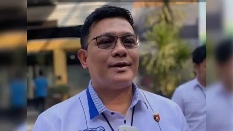ade safrie simanjutak