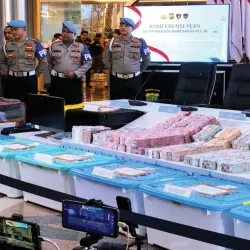Sejumlah barang bukti yang diamankan Kortas Tipidkor Polri. Foto: Dokumen Hallonews