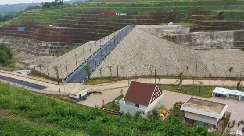 bendungan ciawi