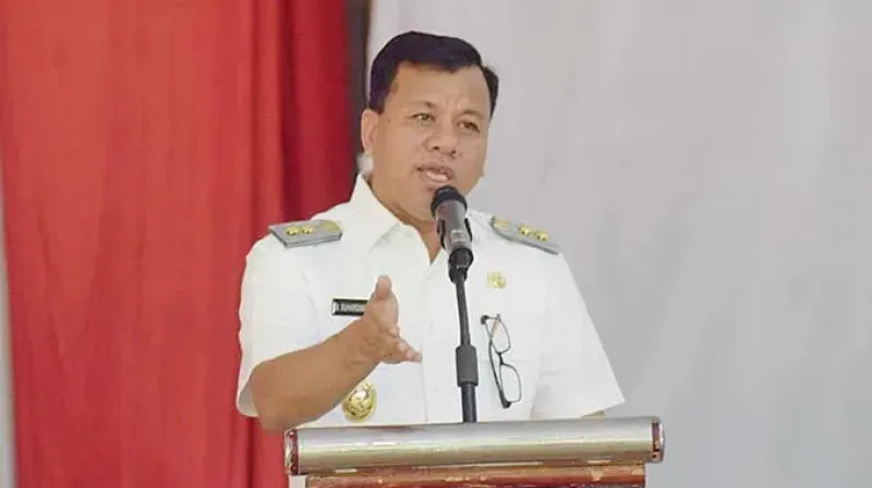 bupati kuansing menyerahkan diri ke kpk