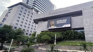 gedung-dprd-dki