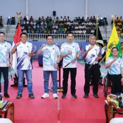 Kejuaraan Bulutangkis Kapolri Cup 2026 resmi dimulai dengan melibatkan 1.219 peserta dari berbagai kategori. Humas Polri for Hallonews