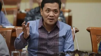 ketua komisi 3 dpr ri