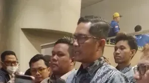 kuasa hukum eks jampidsus kejagung febri diansyah